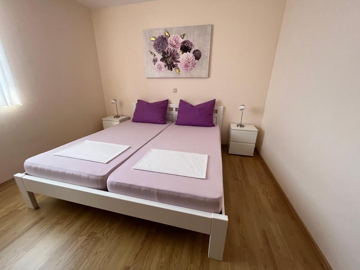 Apartmani Emil 特罗吉尔 外观 照片